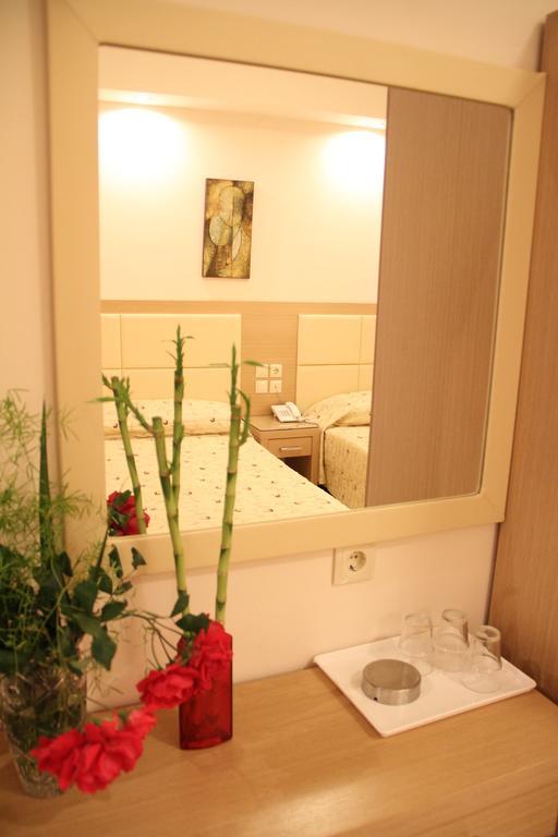 Viktoria Hotel Paralía 객실 사진